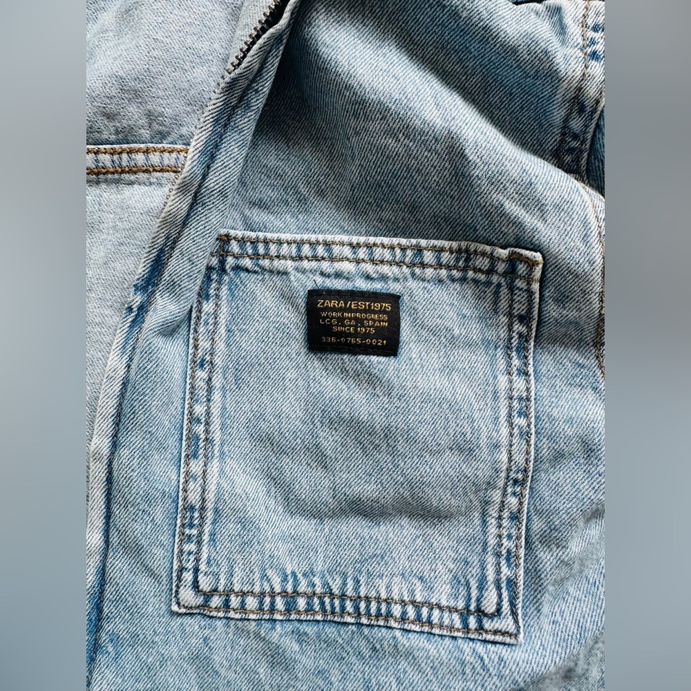 Zara Mid-Blue Denim Overshirt with Gray Hood 8 - 9 Years Old - Picture 5 of 6